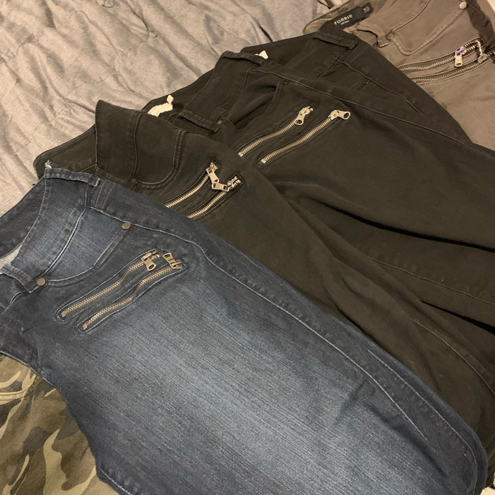 Torrid jeans - Picture 3 of 9